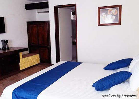 Comfort Inn Palenque Exterior photo